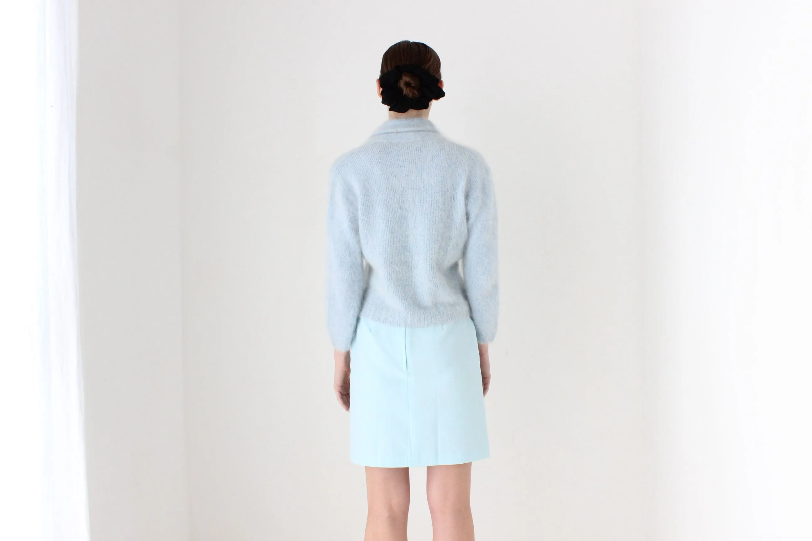 BALLETCORE Divine 80s Soft Angora Cropped Sweater