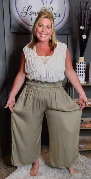 Comfy Good Pleated Waist Satin Pants