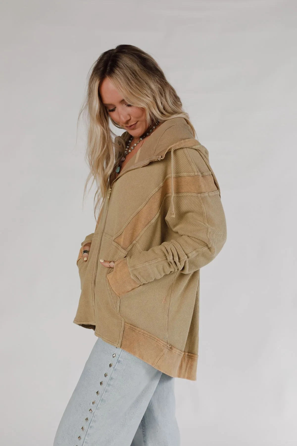 Sunset Shores Hoodie Sweater - Latte